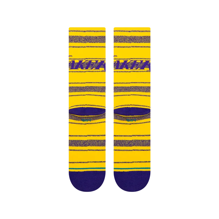 LAKERS HOMESICK CREW