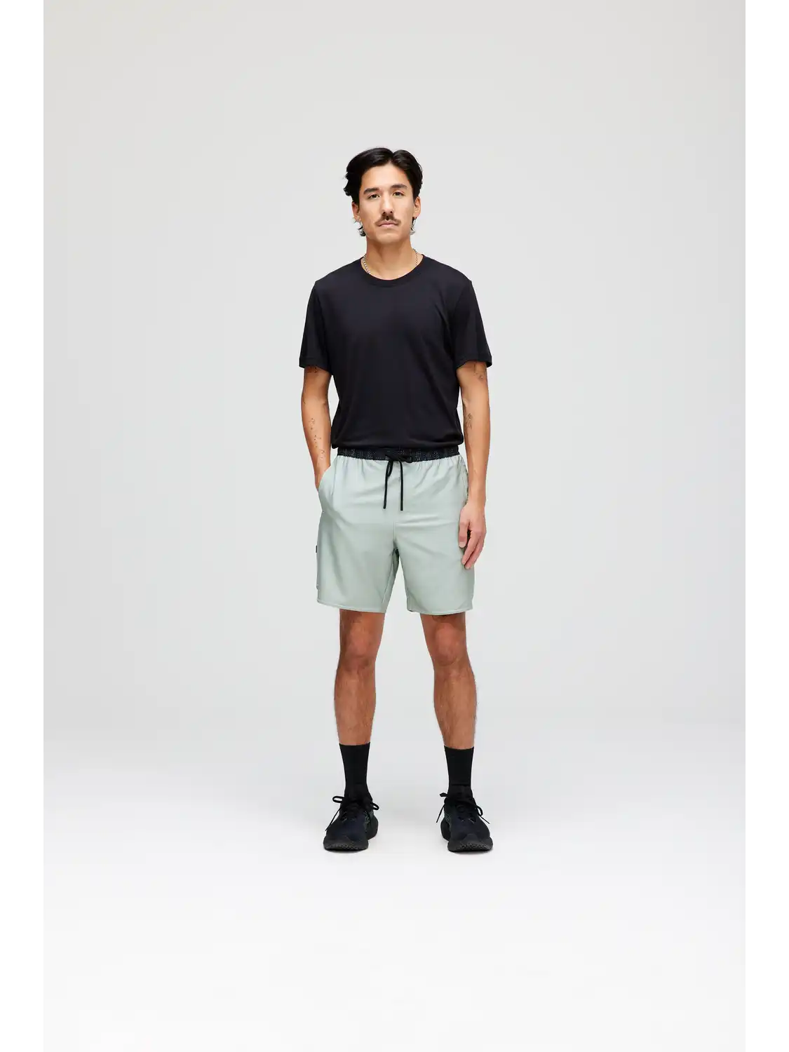 COMPLEX SHORT