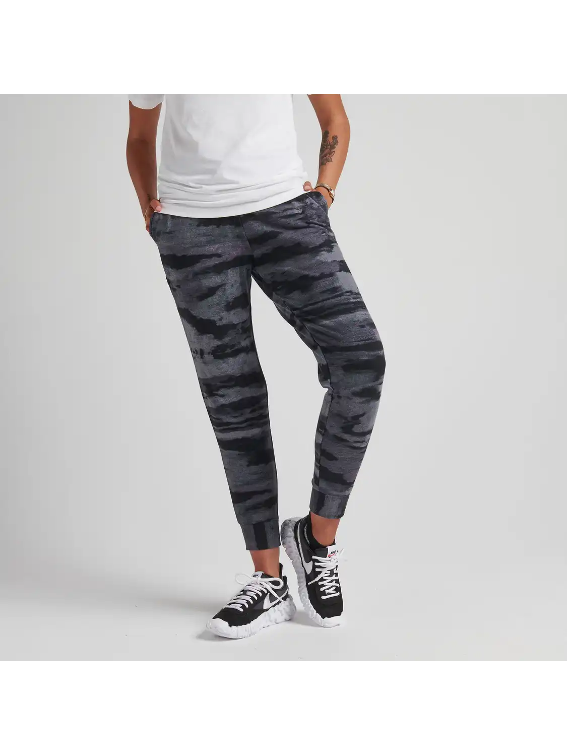 SHELTER WOMENS JOGGER